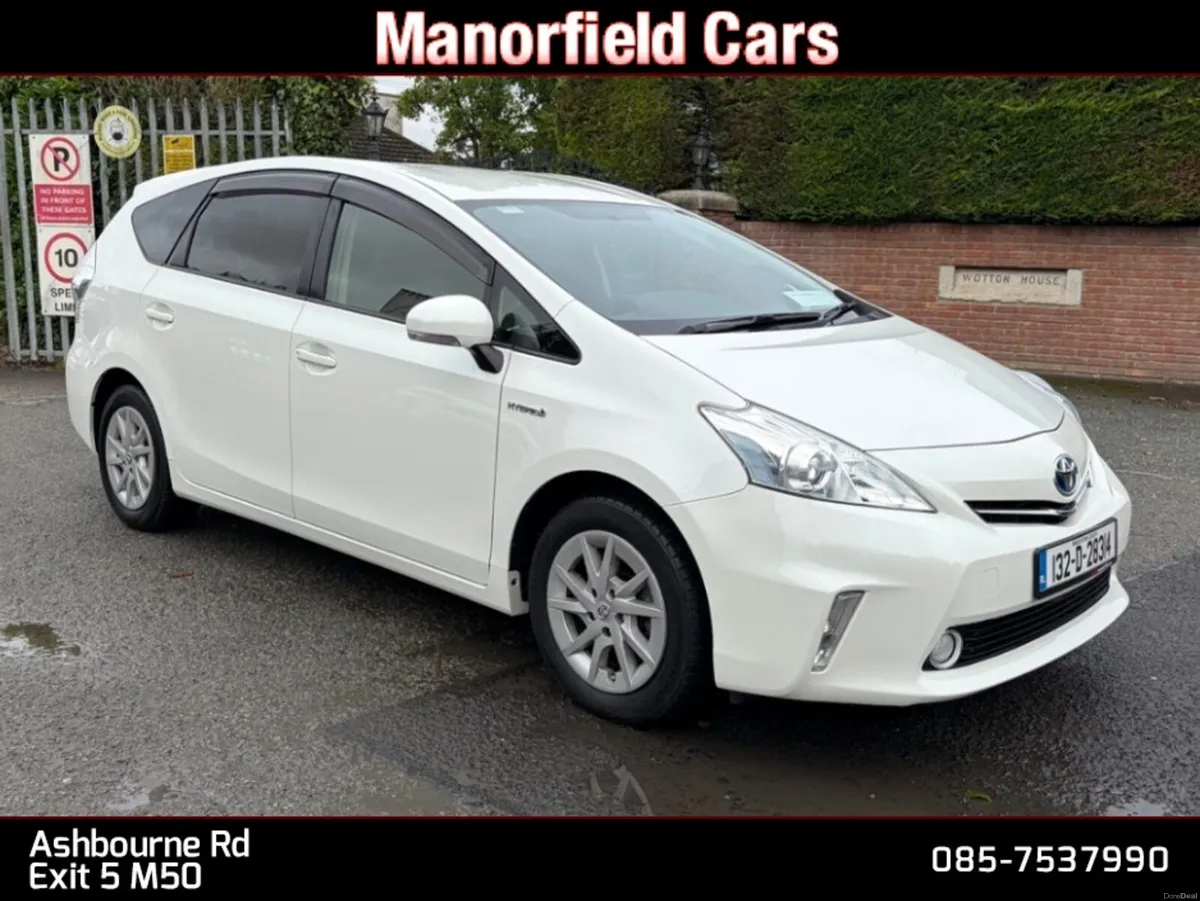 2013 132 Toyota Prius+ Alpha 7 Seater Hybrid Auto - Image 1