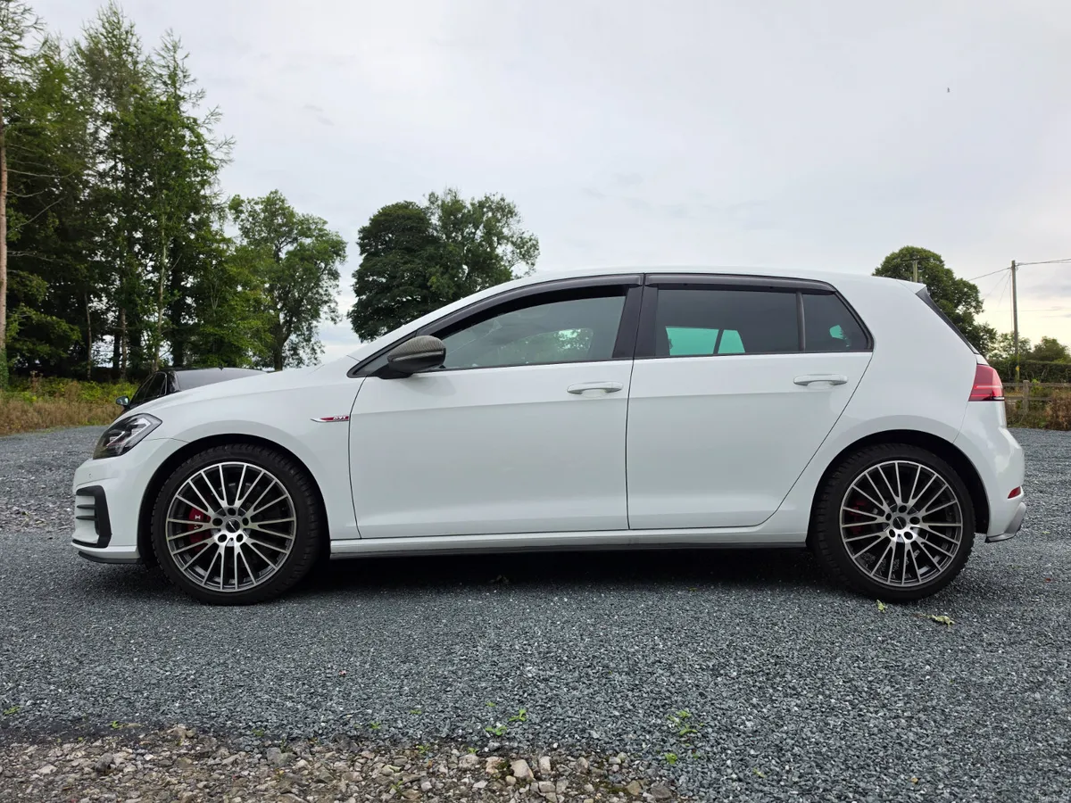 Volkswagen Golf gti ( Performance pack !!) - Image 5