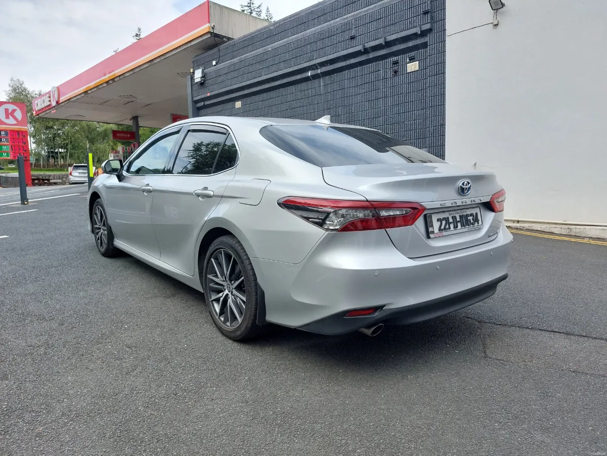 Toyota Camry 2022 PLATINUM IRISH CAR HIGH SPEC - Image 5
