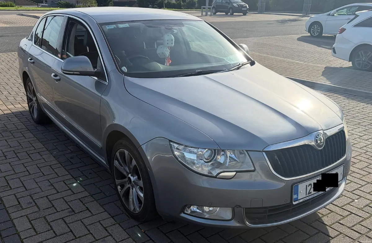 2012 Skoda Superb 1.6l Diesel Elegance - Image 3