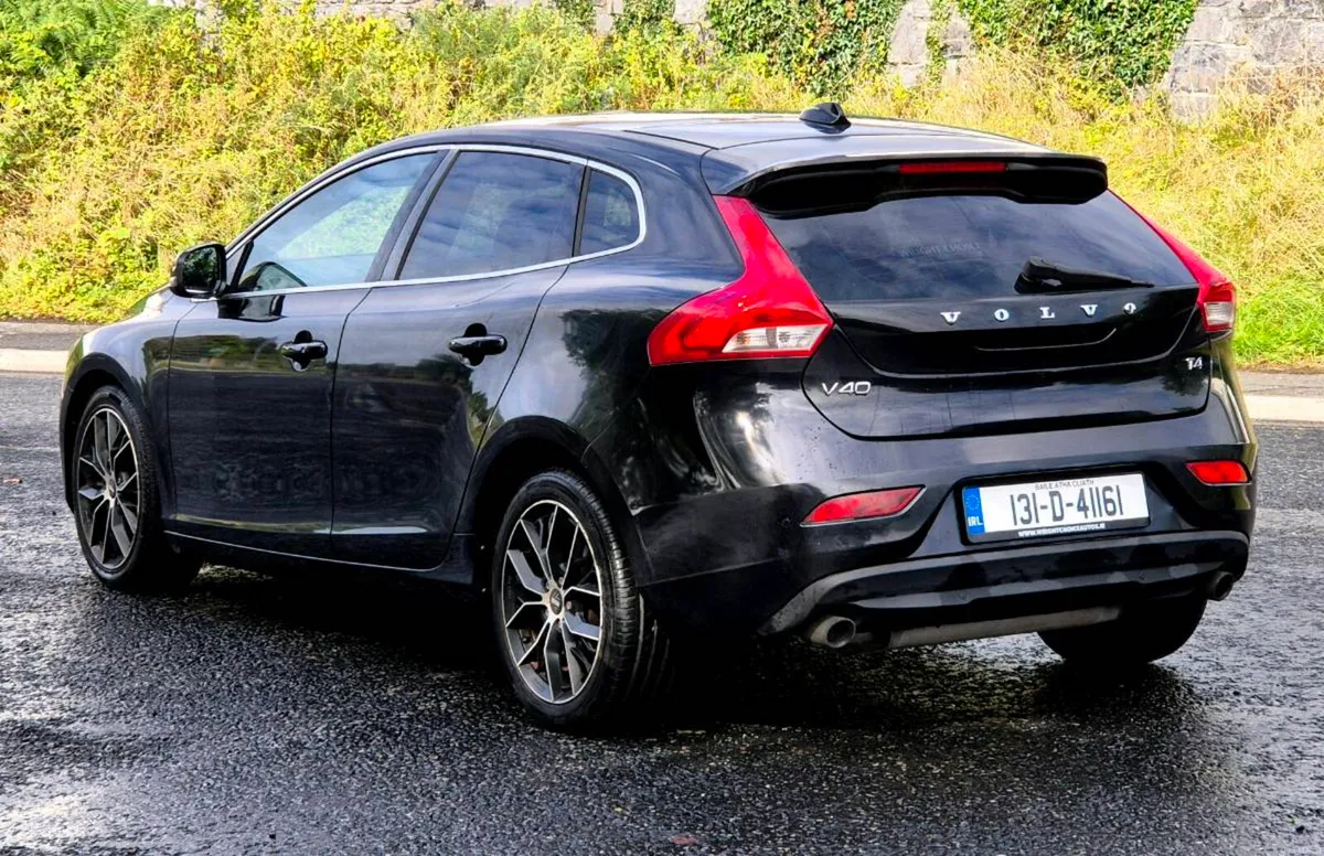 2013 Volvo V40 ▪︎ AUTOMATIC ▪︎ - Image 6