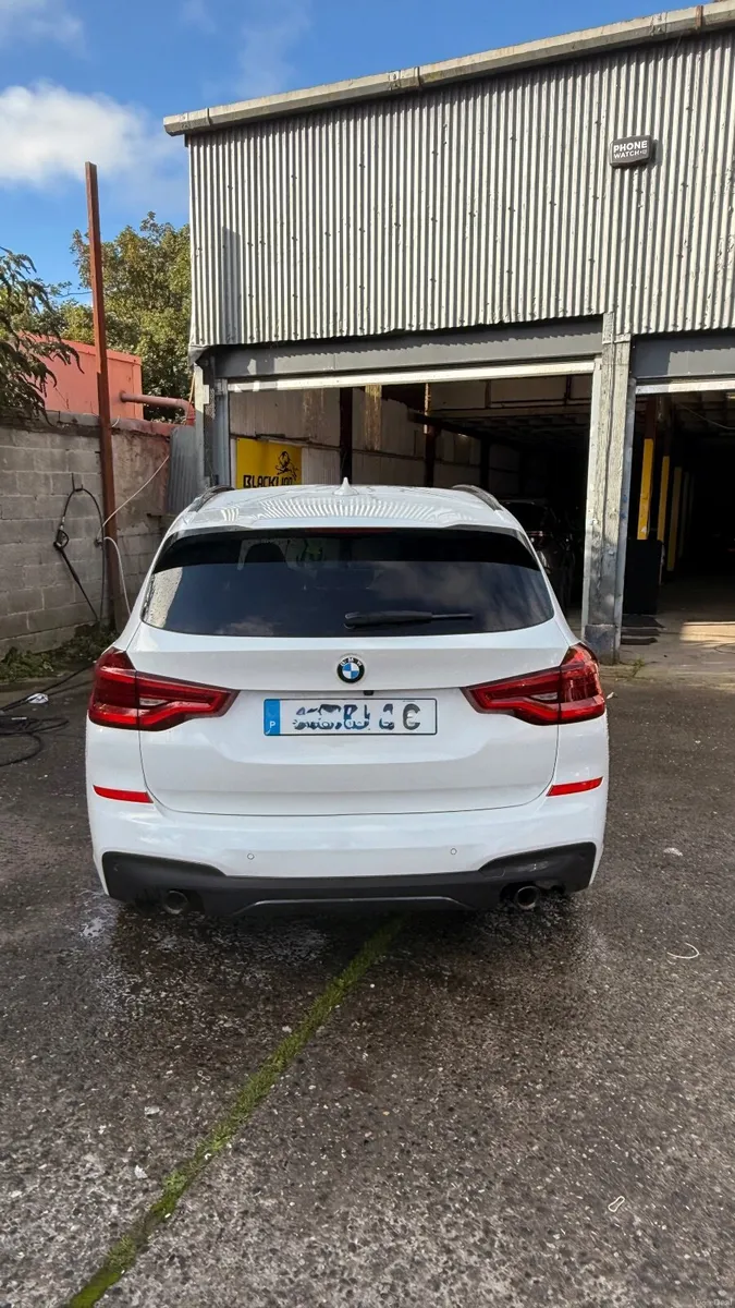 Car - Image 5