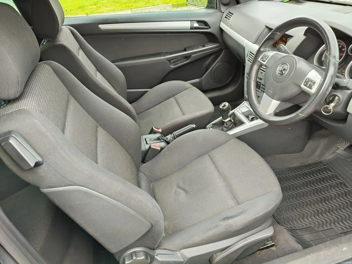 Vauxhall Astra SRI 2010 - Image 5