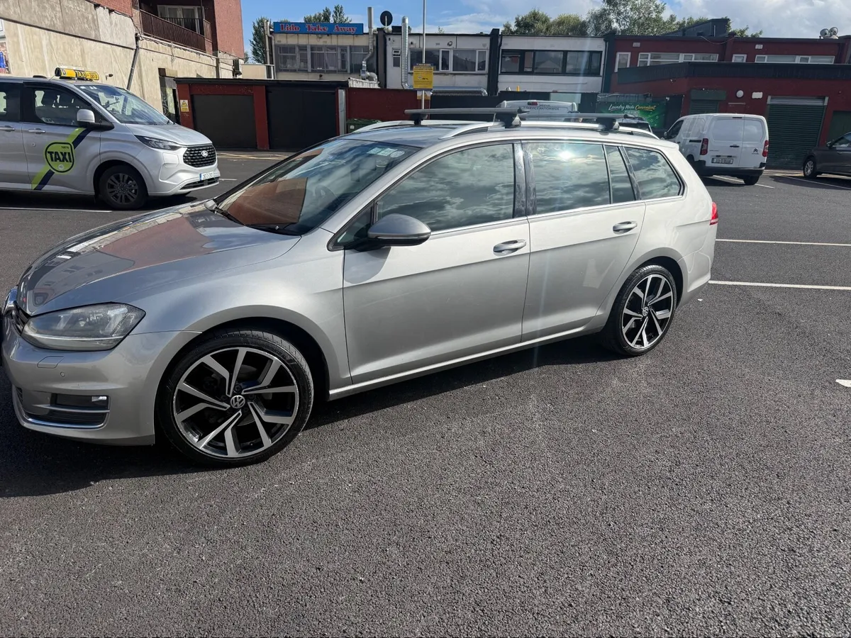 Volkswagen Golf 2015 - Image 1