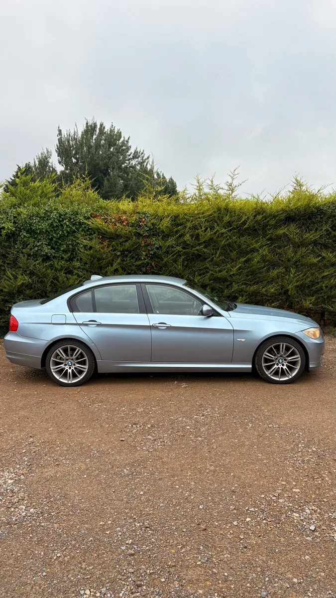 BMW 318D 220K Kms - Image 2