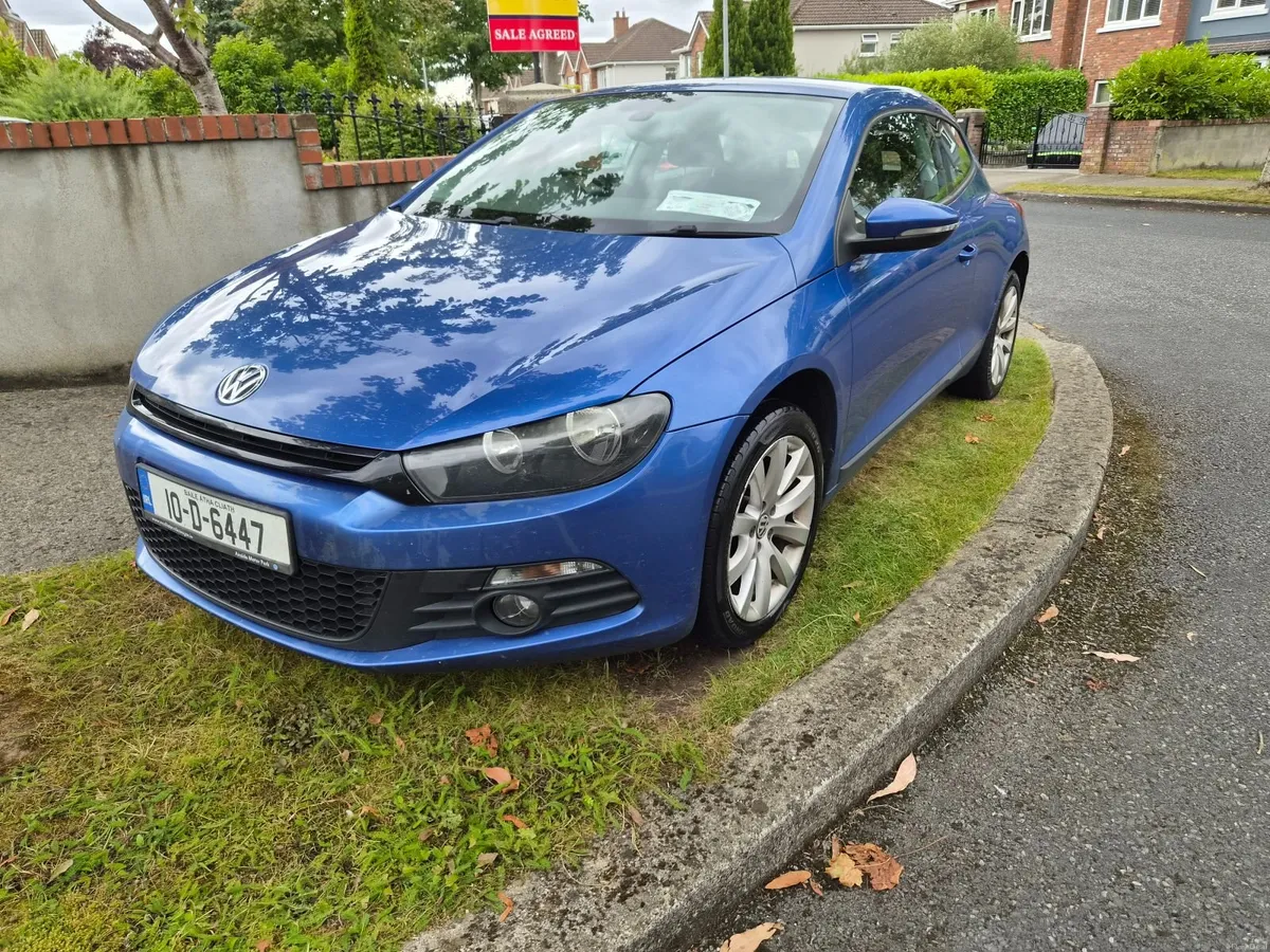 Volkswagen Scirocco 2010 1.4 TSI 1 previous owner - Image 2