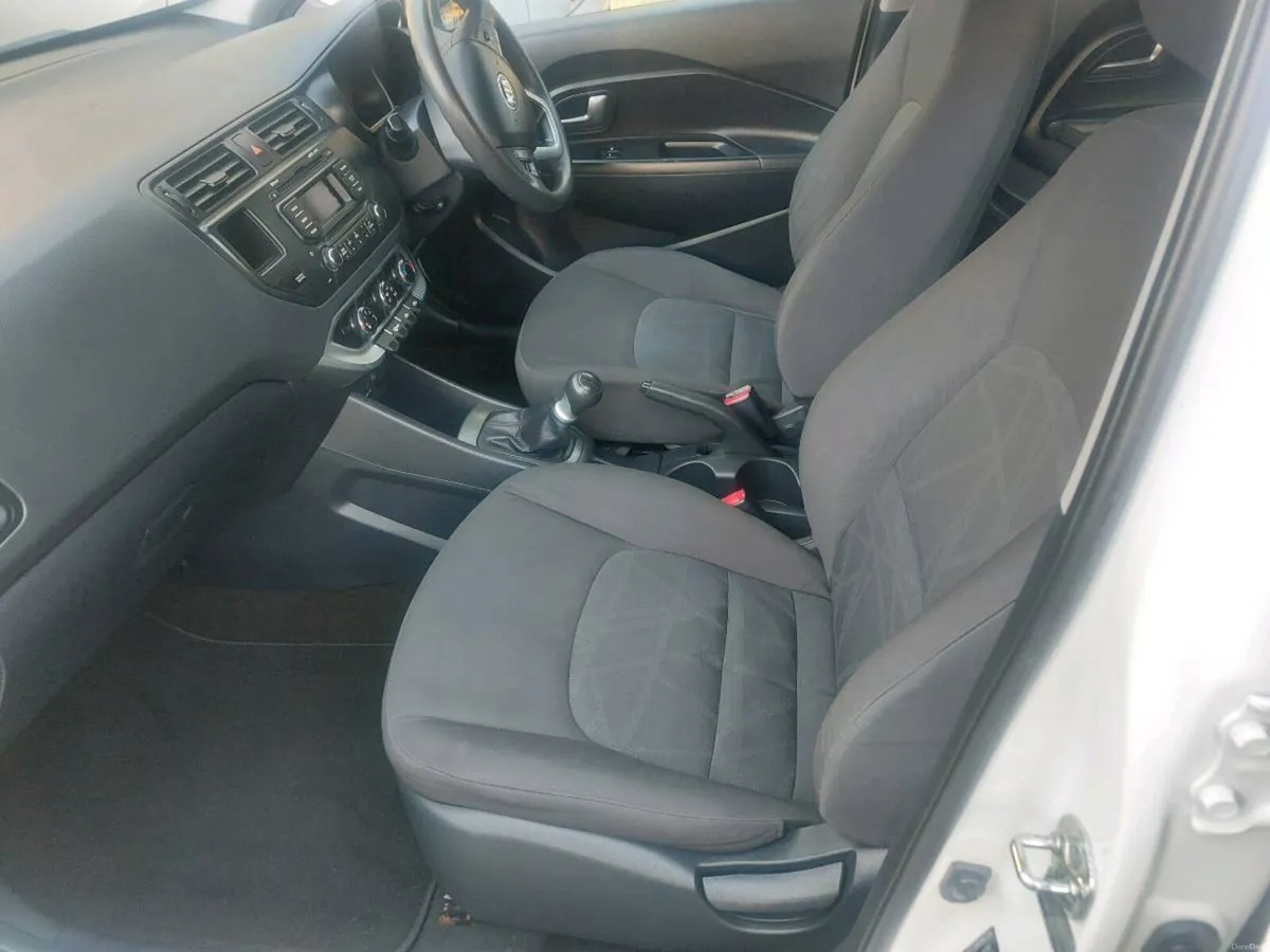 2015 kia rio 1.2 petrol nct 5/27 tax €200 - Image 5