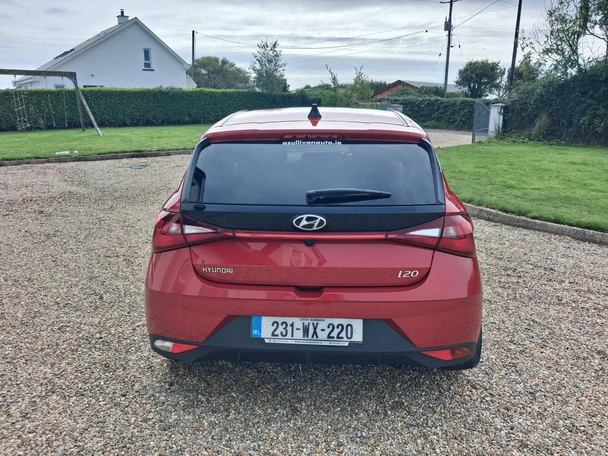 Hyundai i20 2023 - Image 2