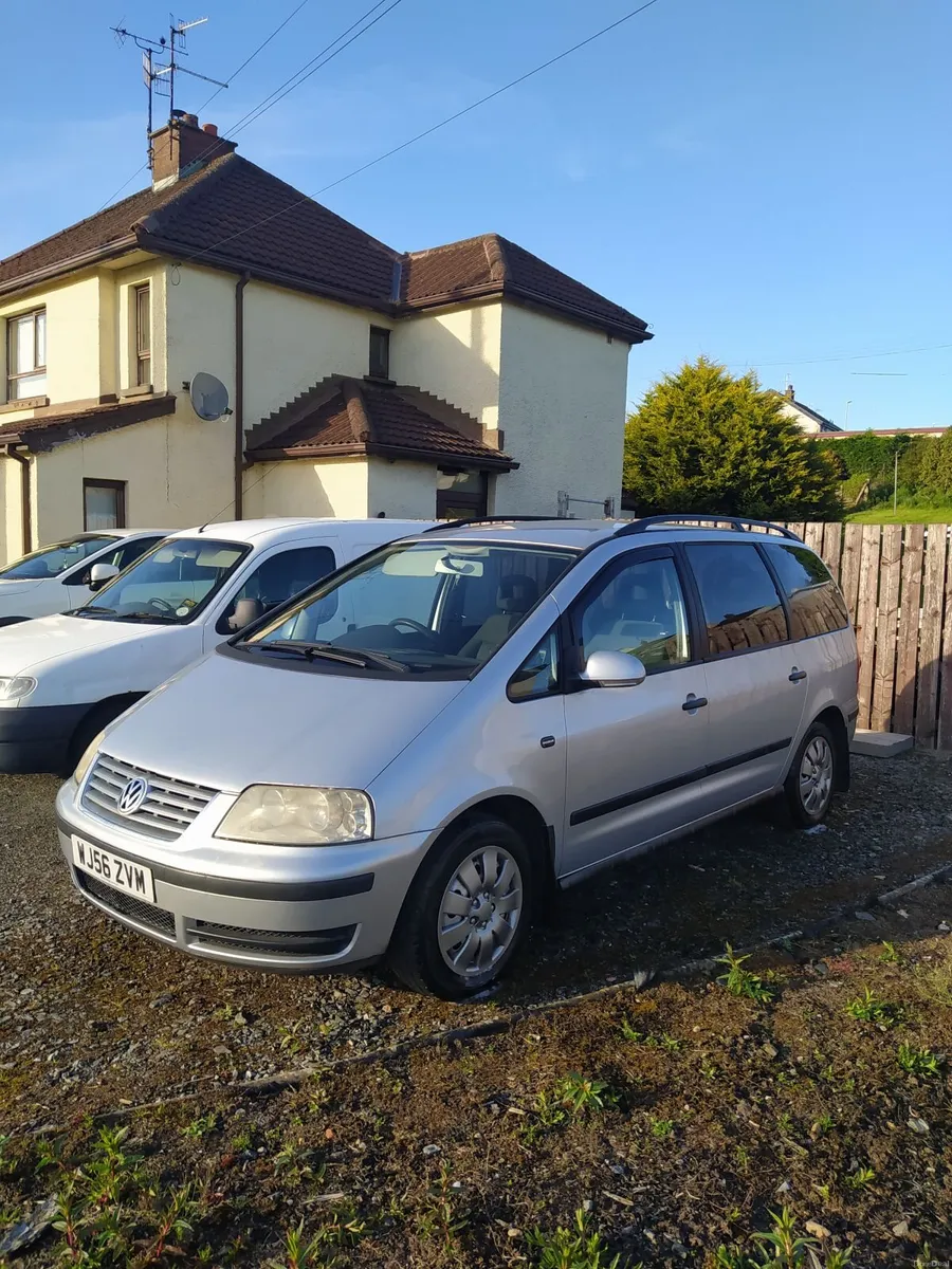 Volkswagen Sharan 2006 - Image 5