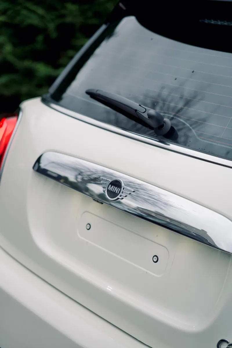 Mini Cooper 1.5 3rd 2019 - Image 5