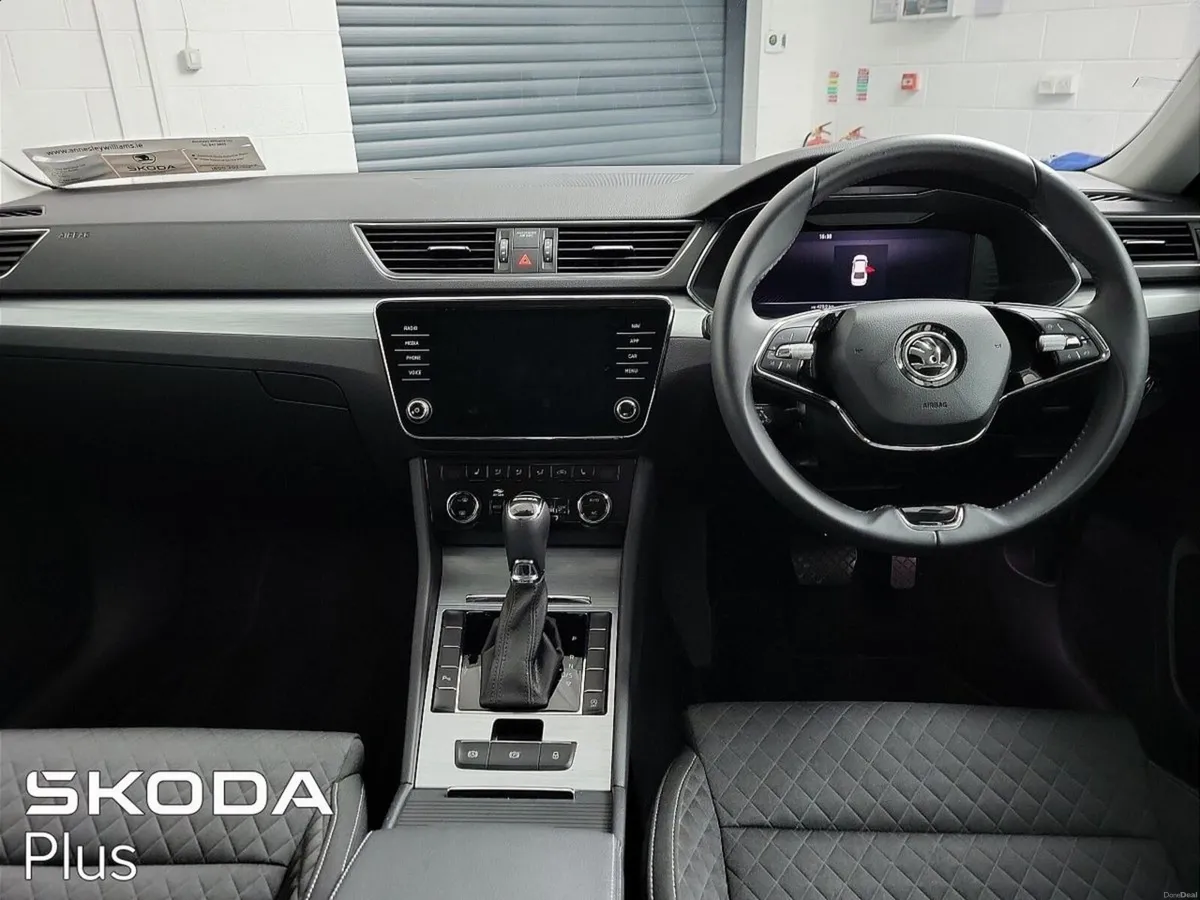 Skoda Superb Ambition 2.0Tdi 150Bhp DSG - Image 2