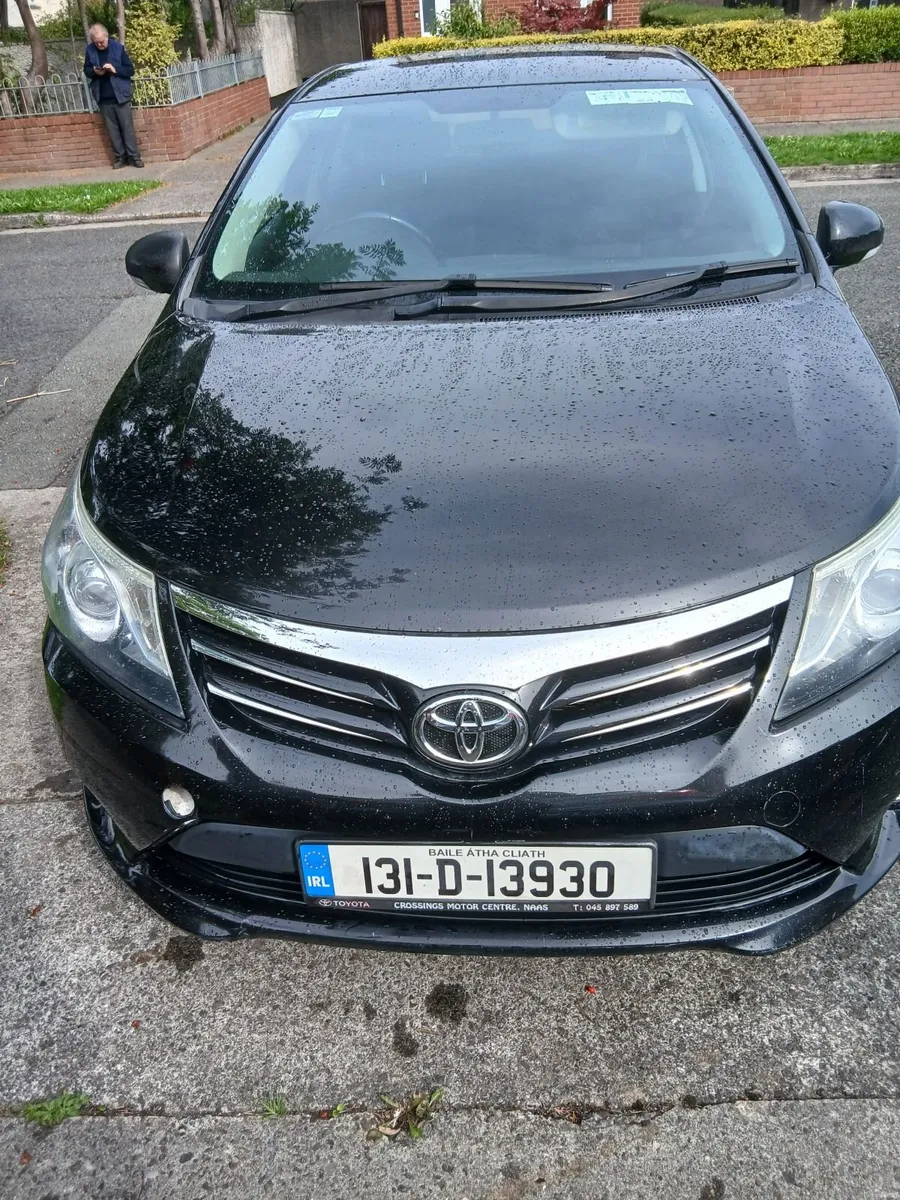 Toyota Avensis 2013 - Image 1