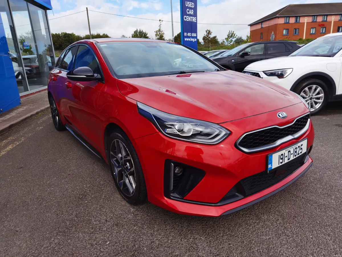 KIA PROCEED 1.4 GT LINE PETROL - Image 3