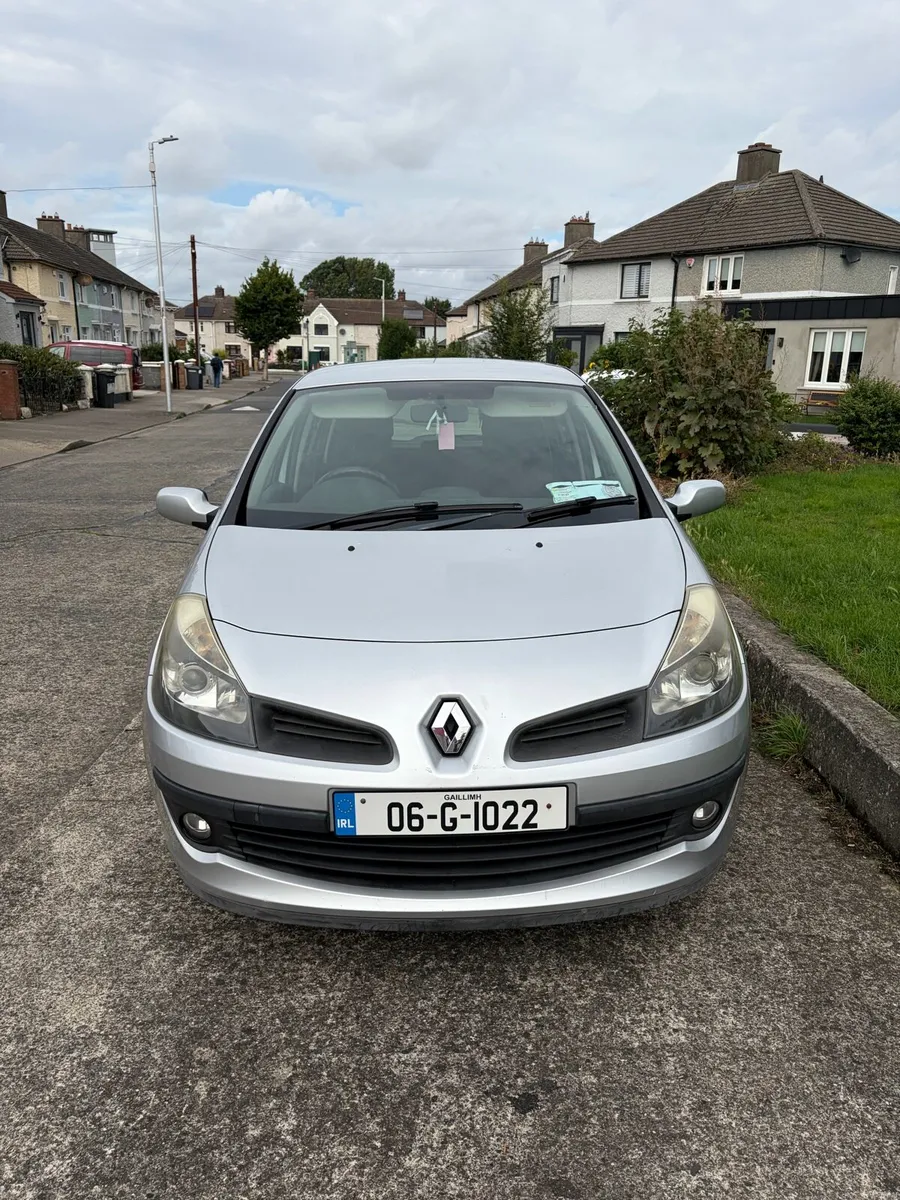 Renault Clio - Image 2