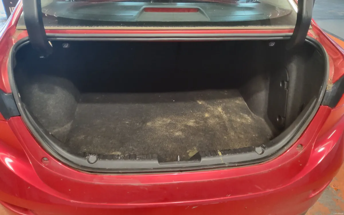 Mazda Mazda3 2018 - Image 4