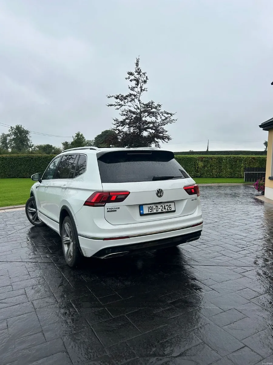 Volkswagen Tiguan 2019 - Image 3