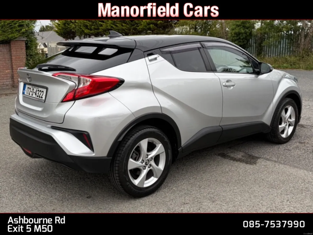2017 172 Toyota C-HR Luna 1.2 Turbo Petrol SUV - Image 4