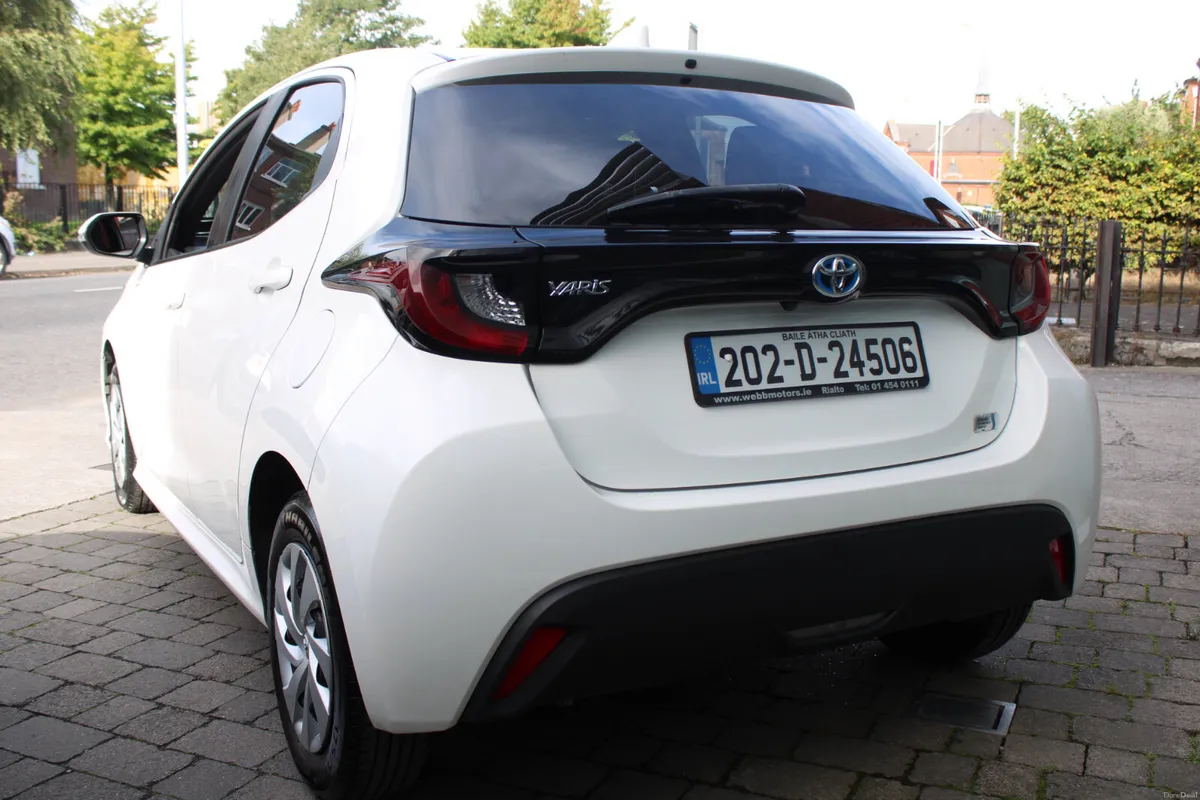 YARIS - 1.5L - PETROL/HYBRID - AUTOMATIC - NCT 28 - Image 4