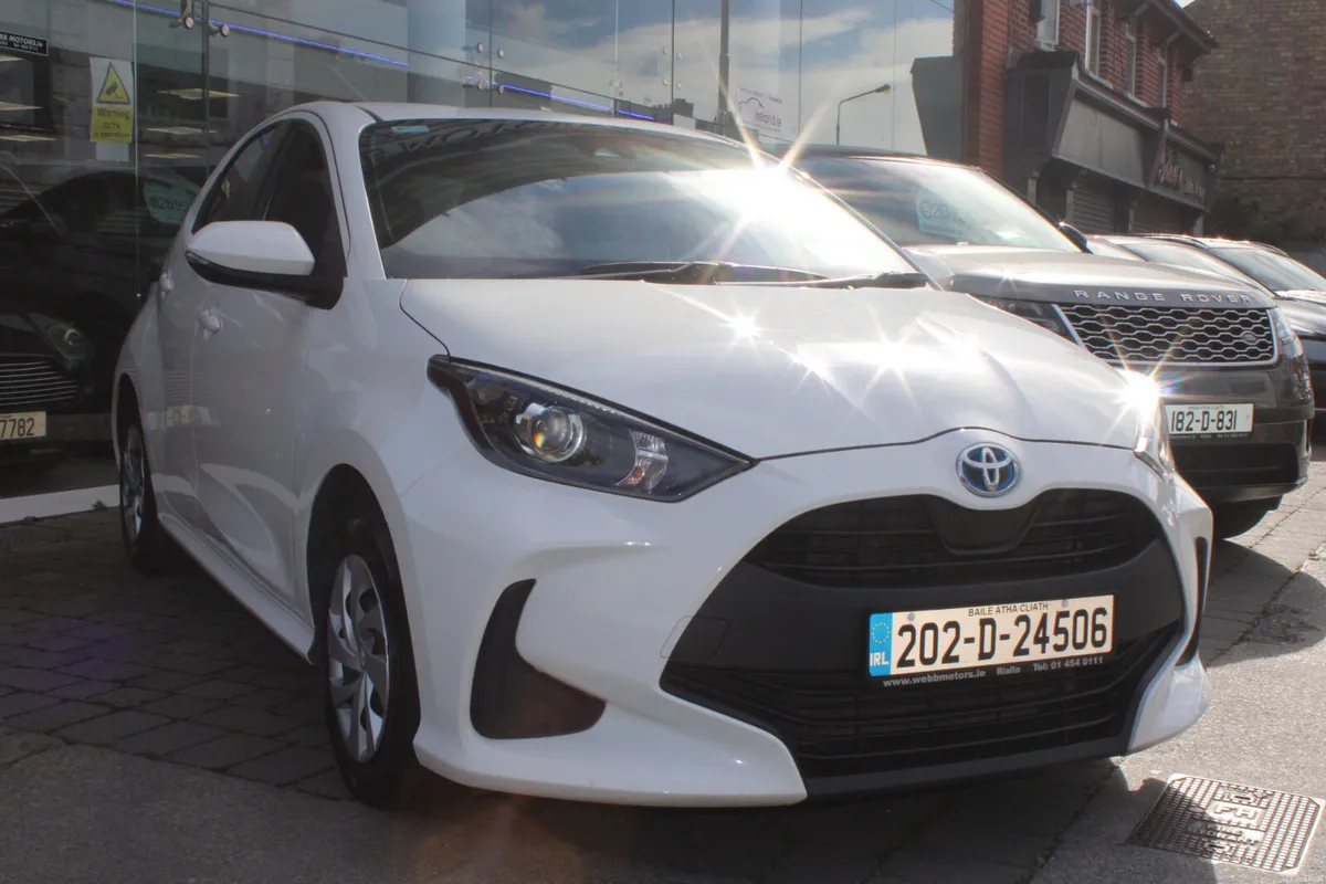 YARIS - 1.5L - PETROL/HYBRID - AUTOMATIC - NCT 28 - Image 1