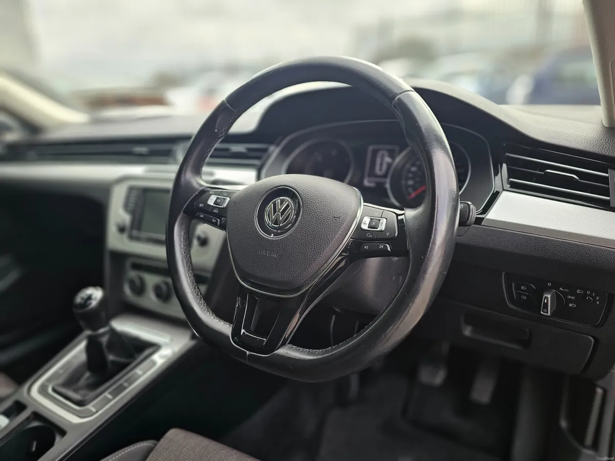 VW PASSAT ESTATE // NEW TB //FULL SERVICE HISTORY - Image 5