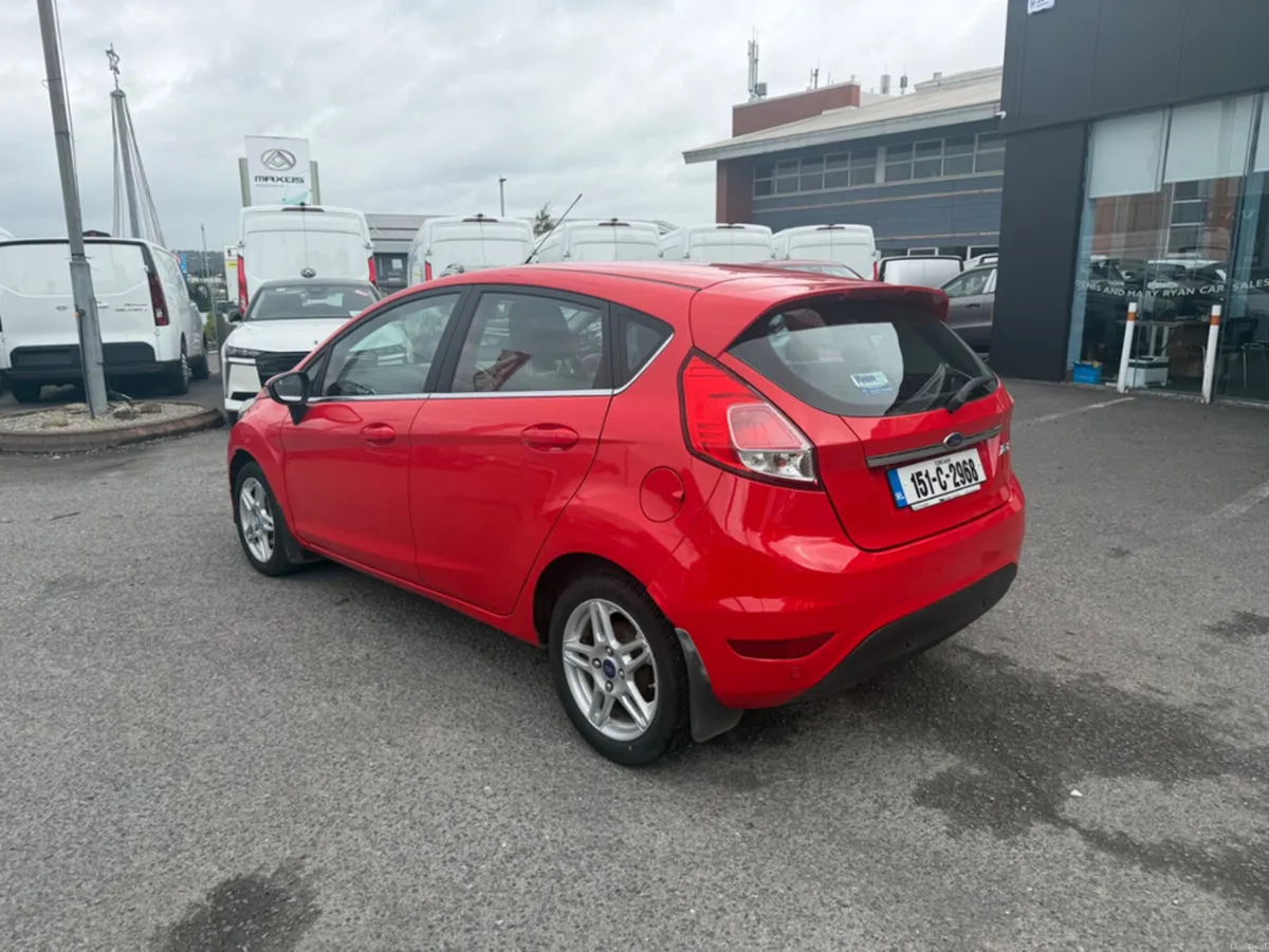 Ford Fiesta MCA TITANIUM 1.5 75PS M5 4DR - Image 3