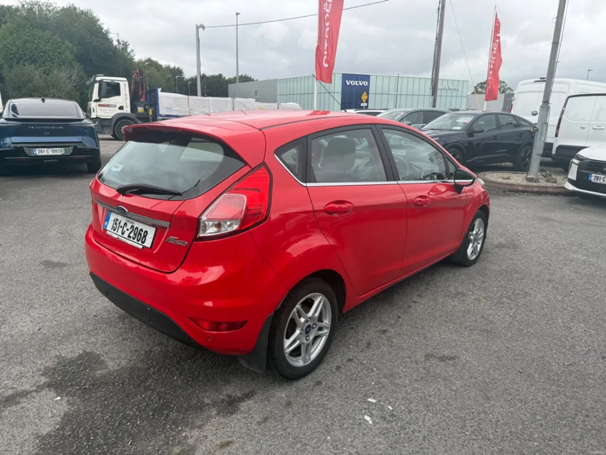 Ford Fiesta MCA TITANIUM 1.5 75PS M5 4DR - Image 5
