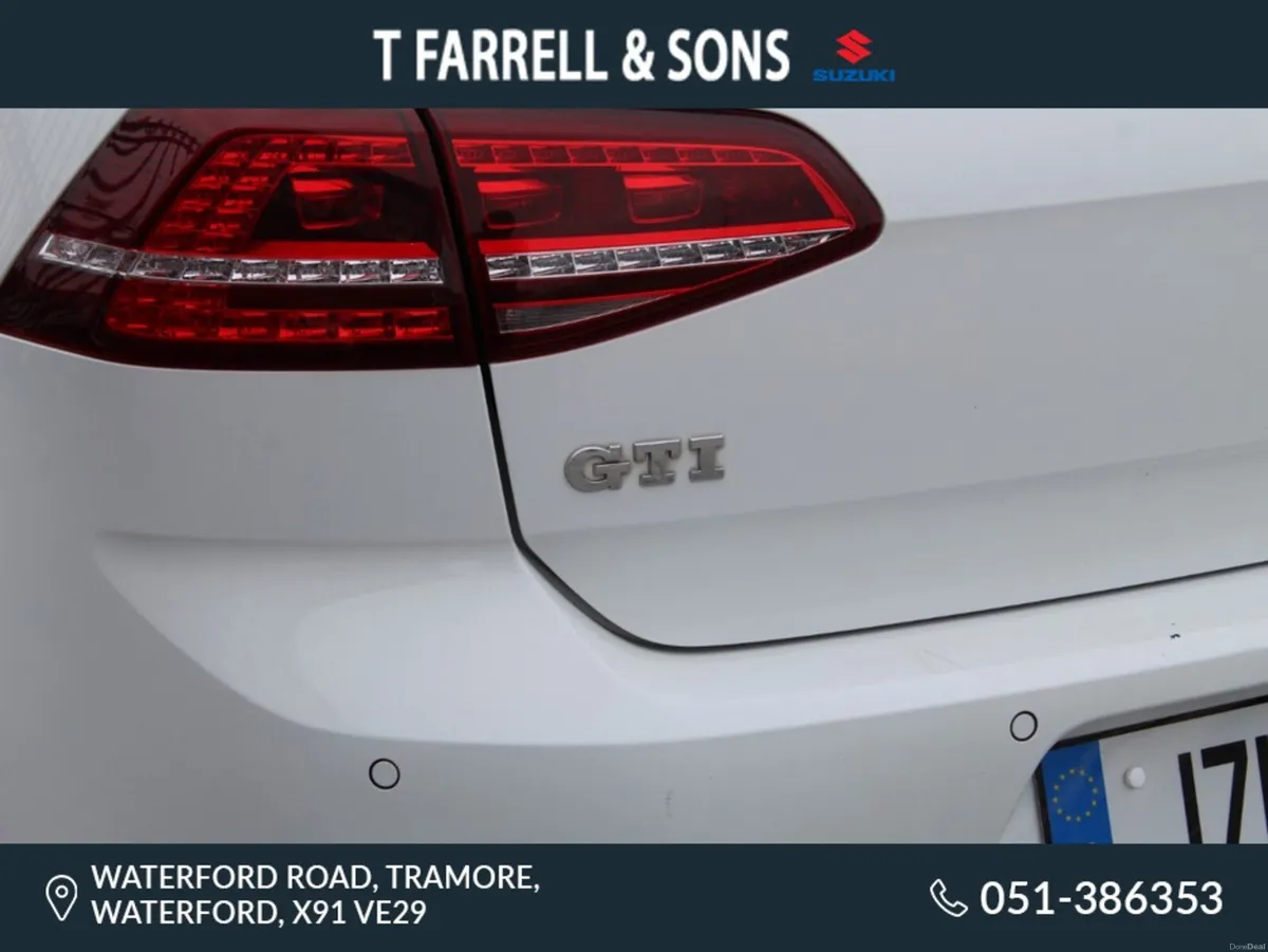 Volkswagen Golf GTI 2.0 TSI MANUAL 6SPEED FWD 220 - Image 4