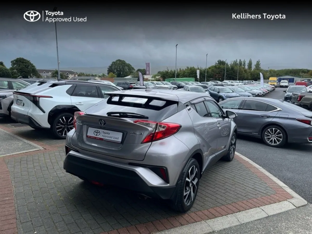 Toyota C-HR HYBRID ELECTRIC SPORT - Image 2
