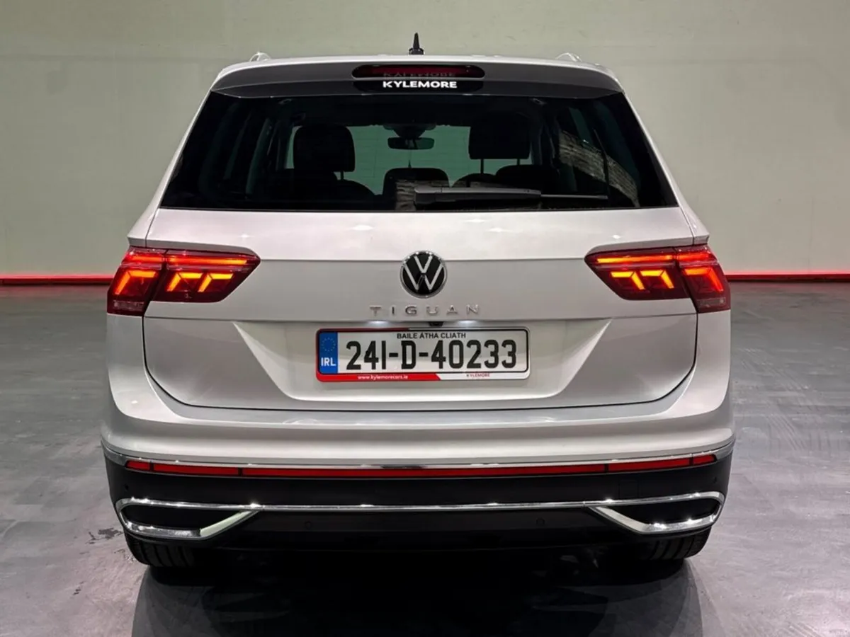 Volkswagen Tiguan ELEGANCE EDITION 2.0 TDI AUTOMAT - Image 4