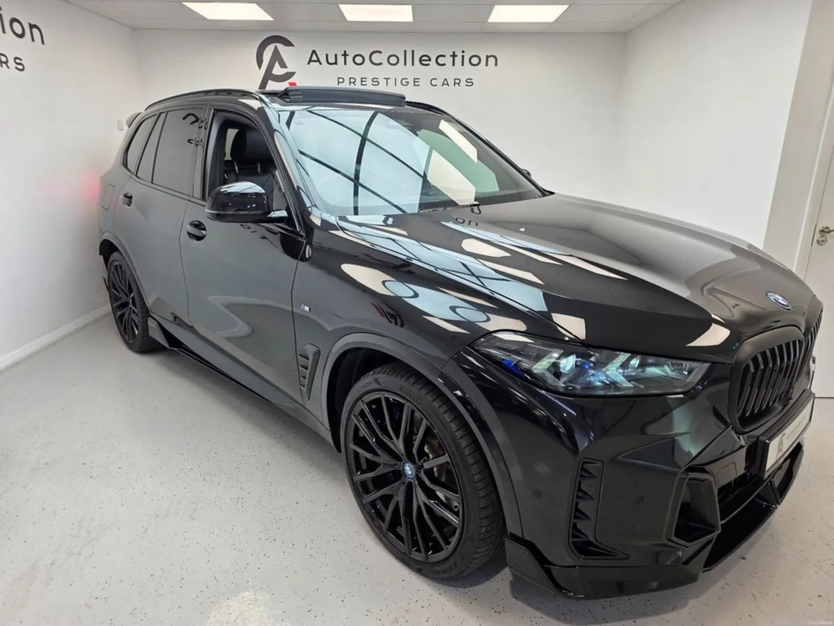 BMW X5 **M-SPORT PRO**PAN ROOF** - Image 1