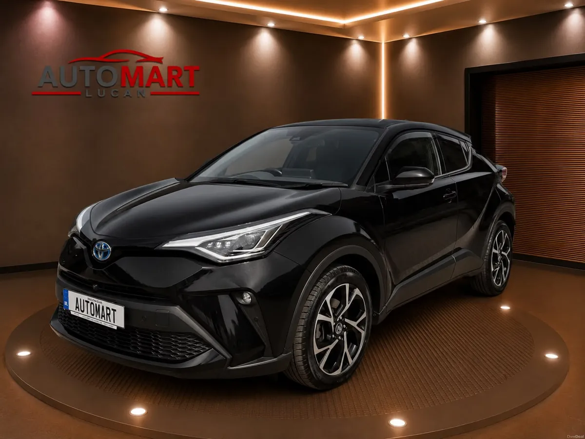 TOYOTA C-HR 2020  26K KM ONLY - Image 4