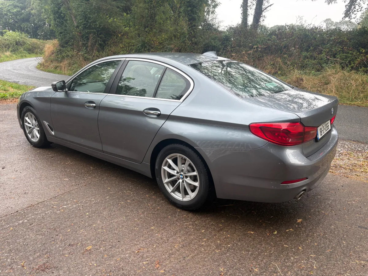 BMW 5-Series 2018 Automatic - Image 5