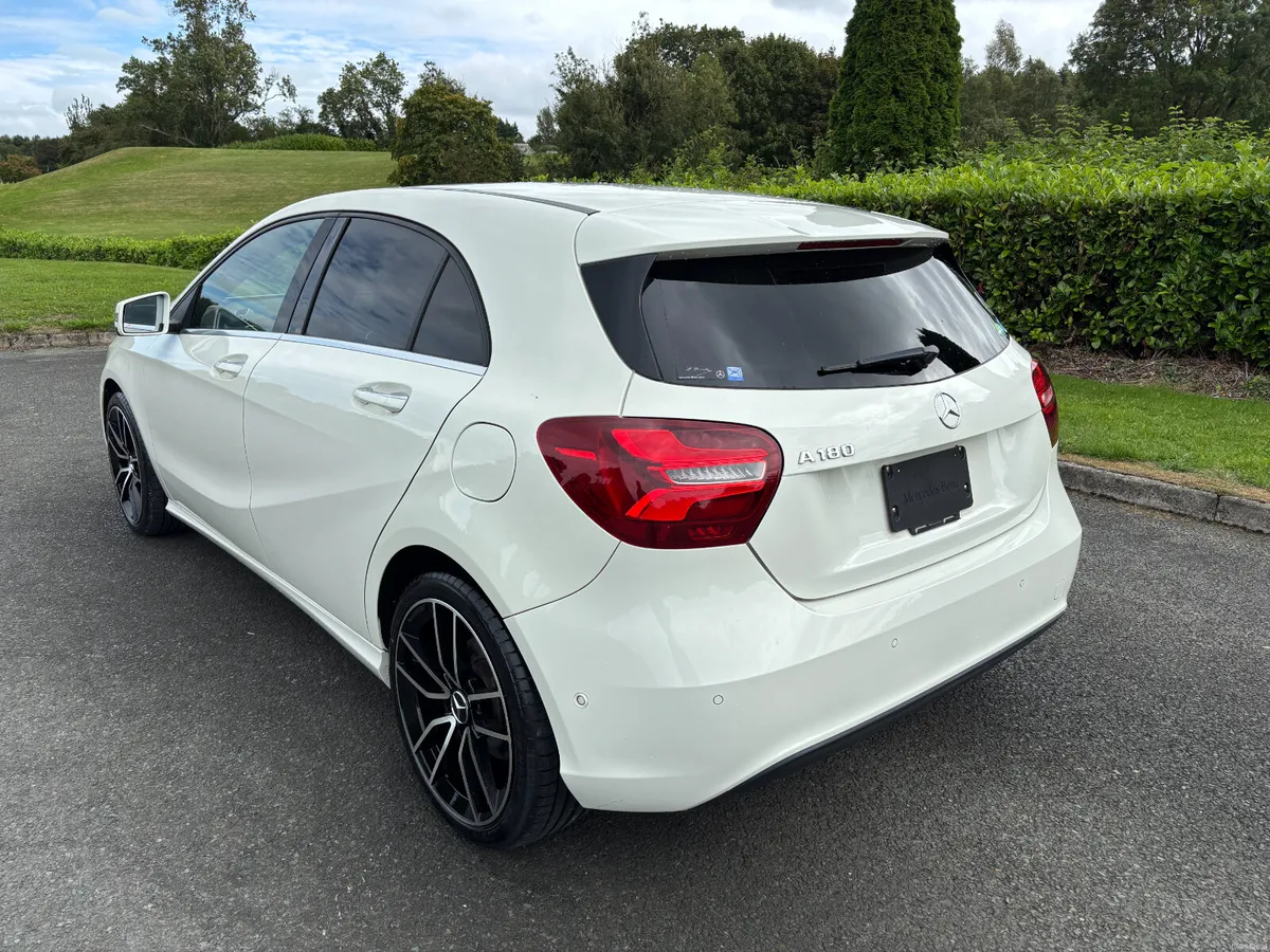MERCEDES BENZ A180 STYLE AUTO 2017 - Image 6