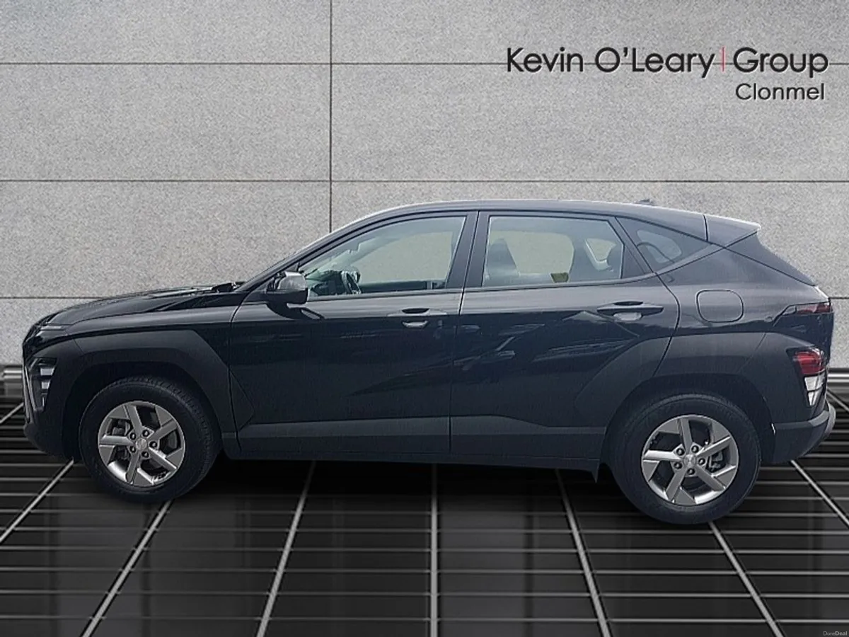 Hyundai KONA 1.6 HYBRID Signature Auto - Image 6