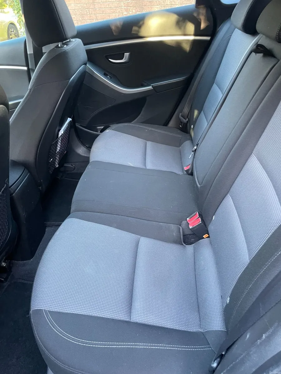 Hyundai i30 2015 - Image 6