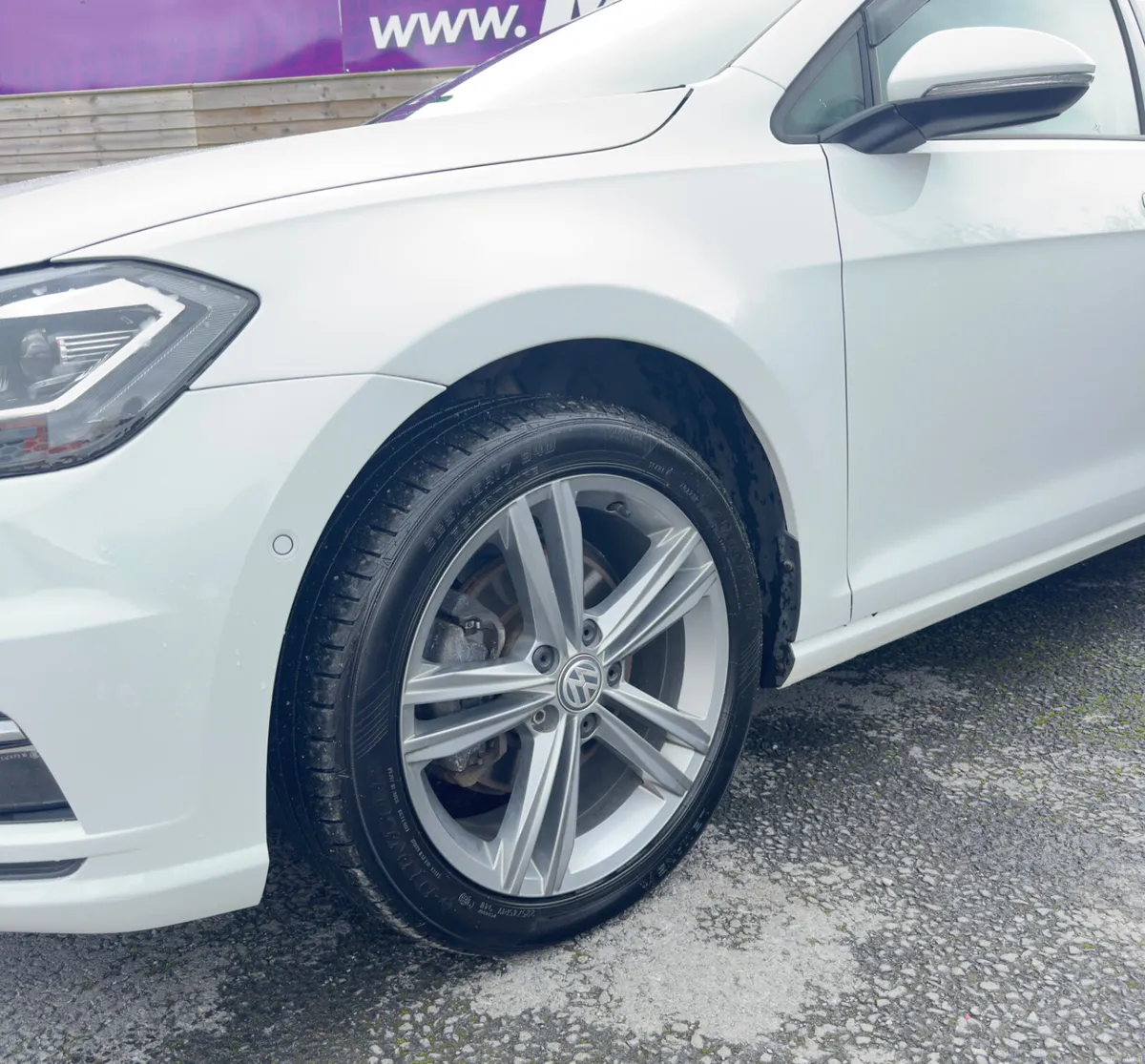 2019 VW Golf, High Spec, 2.0TDI Auto - Image 3