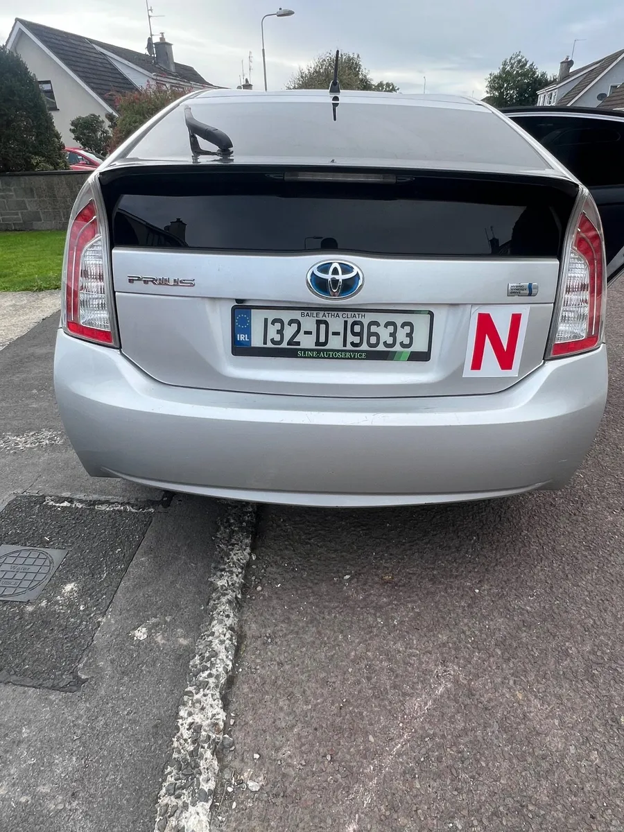 Toyota Prius 2013 - Image 4