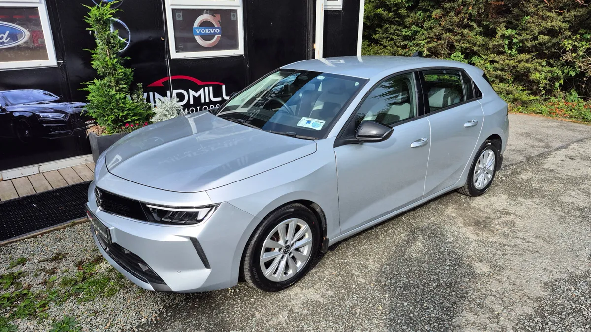 Opel Astra Automatic Low Mileage 2023 - Image 4