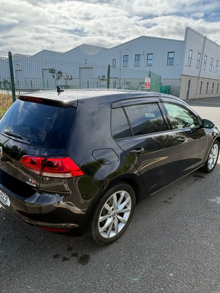 Volkswagen Golf 1.4 TSI BlueMotion Automatic - Image 5