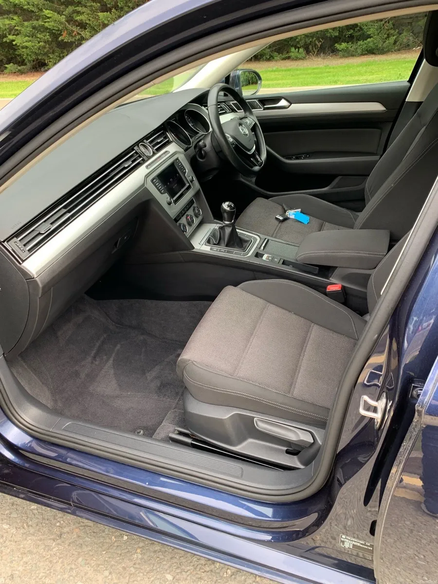 2016 Volkswagen Passat, Nctd 6/28, Taxed 9/26 - Image 6