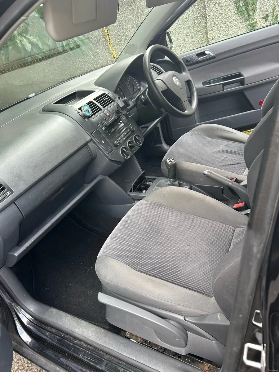Car - Image 3