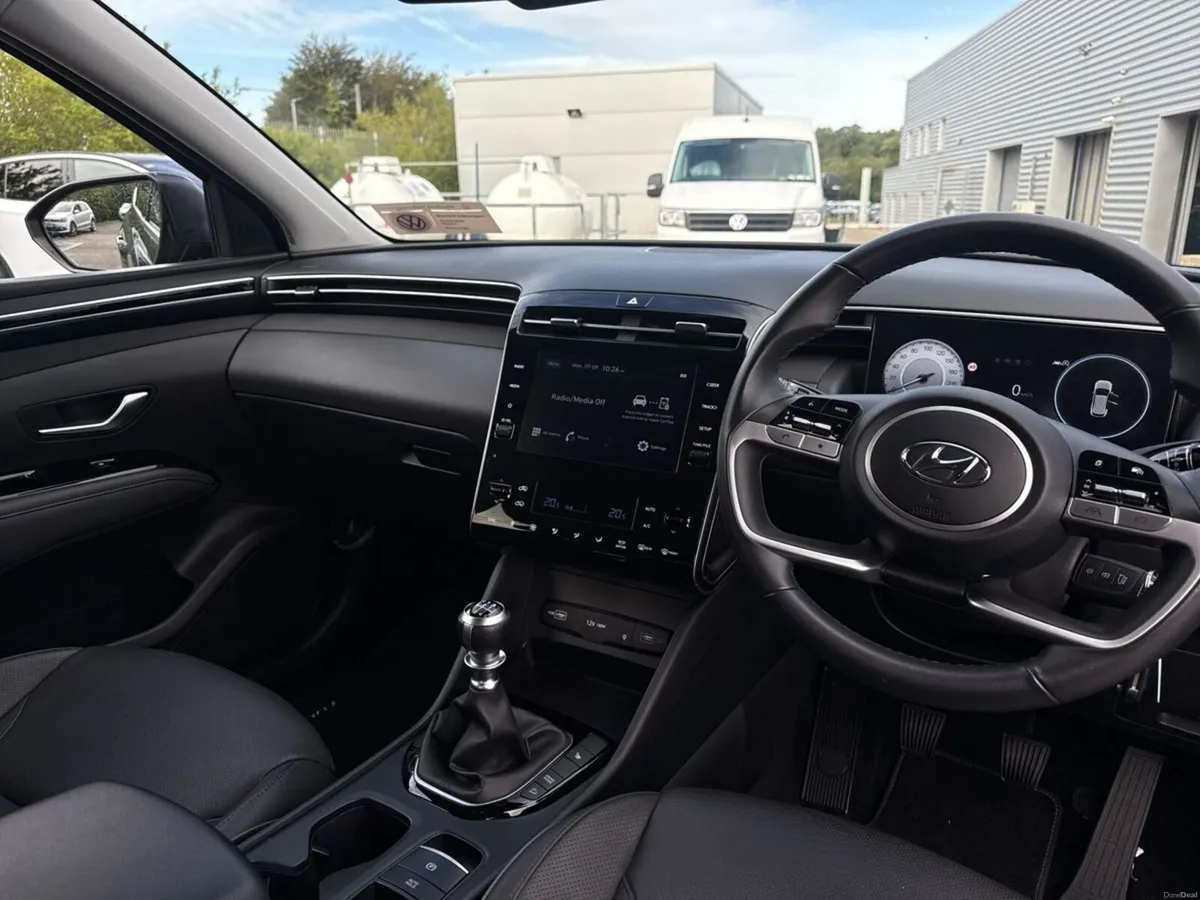 Hyundai Tucson 2WD Executive - Image 6