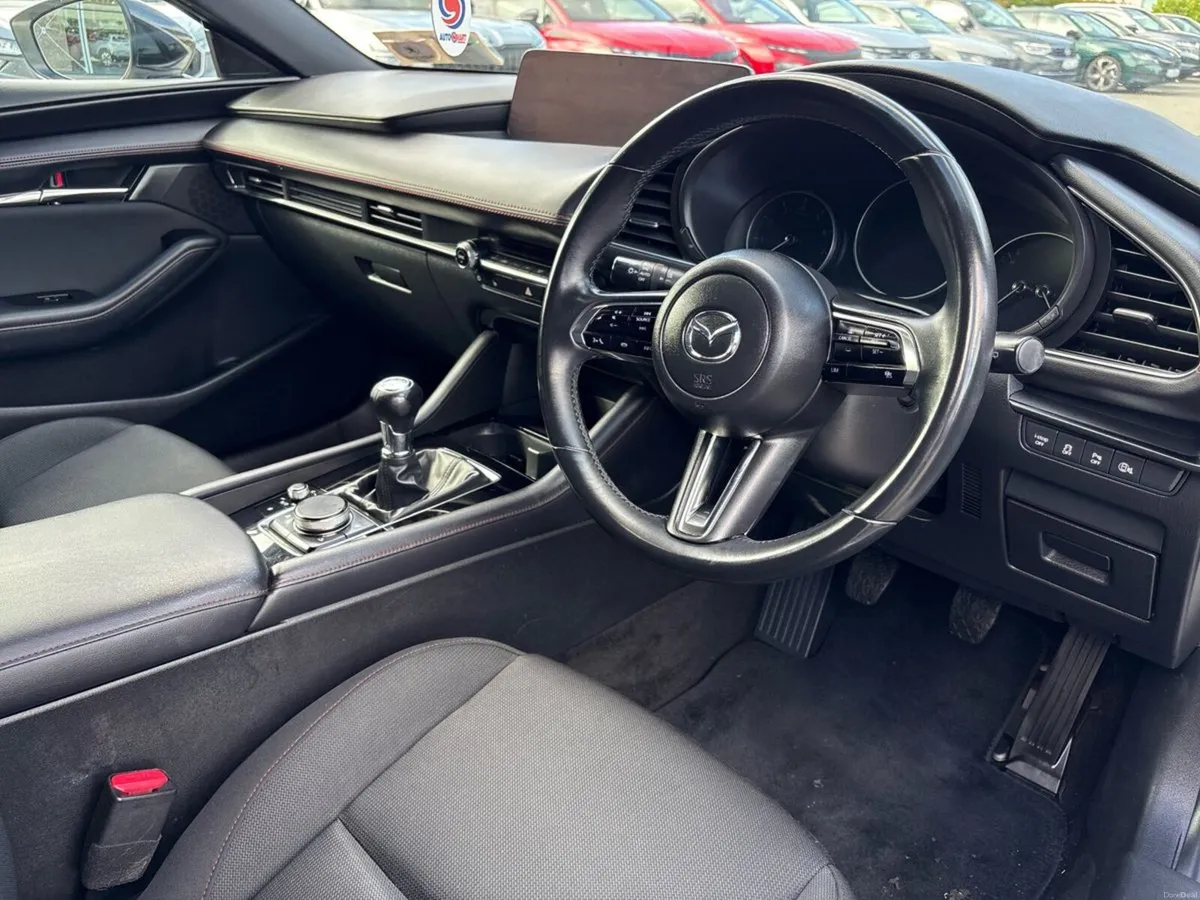 Mazda Mazda3 2.0L e-SKYACTIV G 122ps 6MT Homura - Image 6