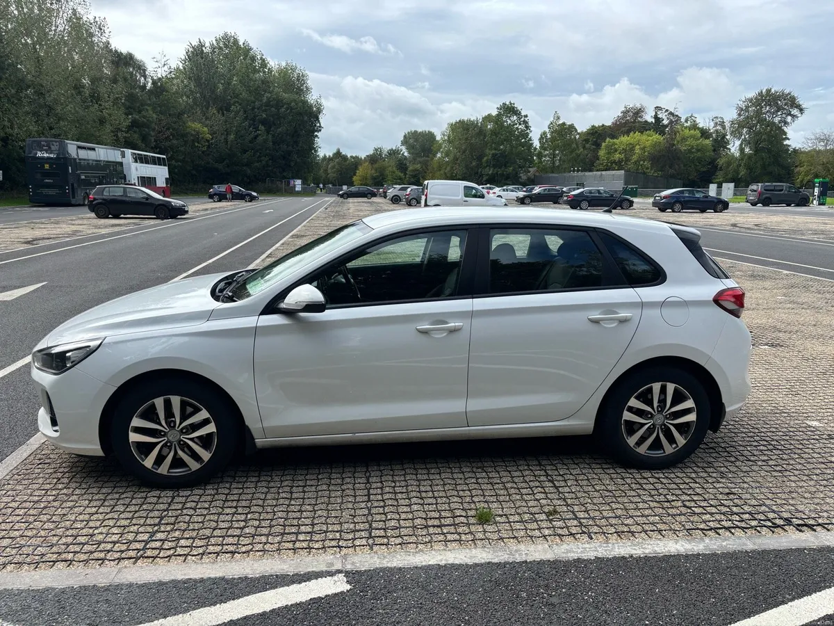 Hyundai i30 1.4 Petrol - Image 3