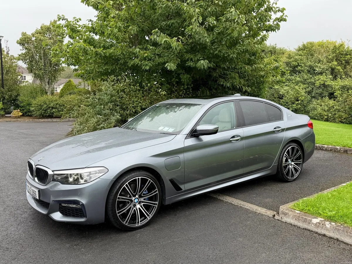 Car - Image 3