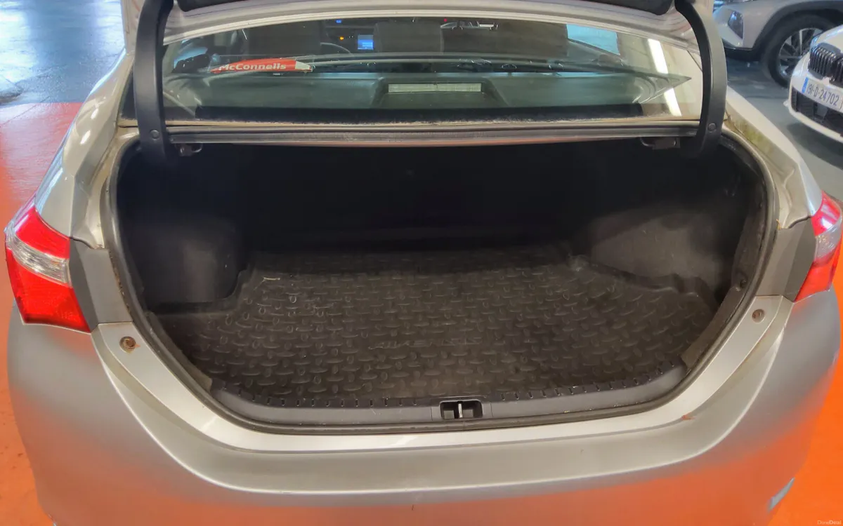 Toyota Corolla 2014 - Image 4