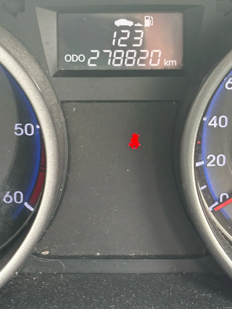 Car - Image 2