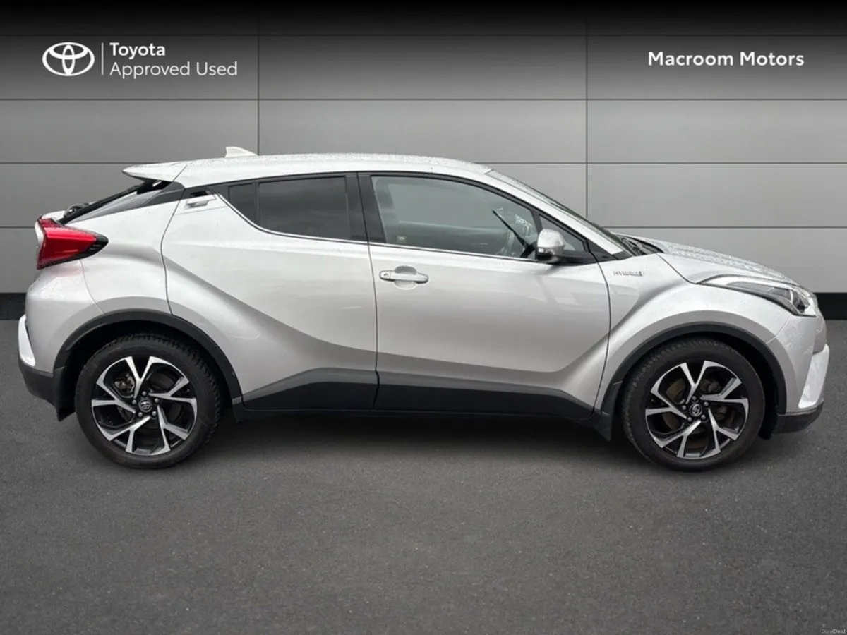 Toyota C-HR HYBRID SPORT 4DR AUTO - Image 3