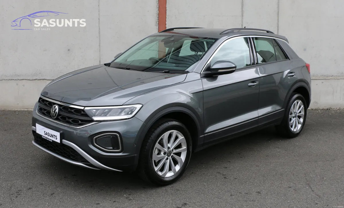 VOLKSWAGEN T-ROC - Image 2
