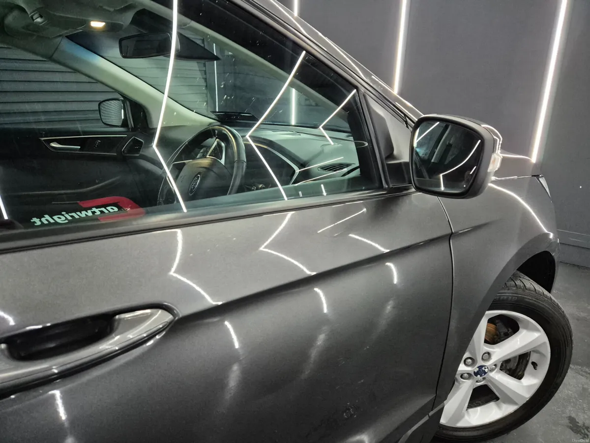Ford Edge 2018 - Image 4